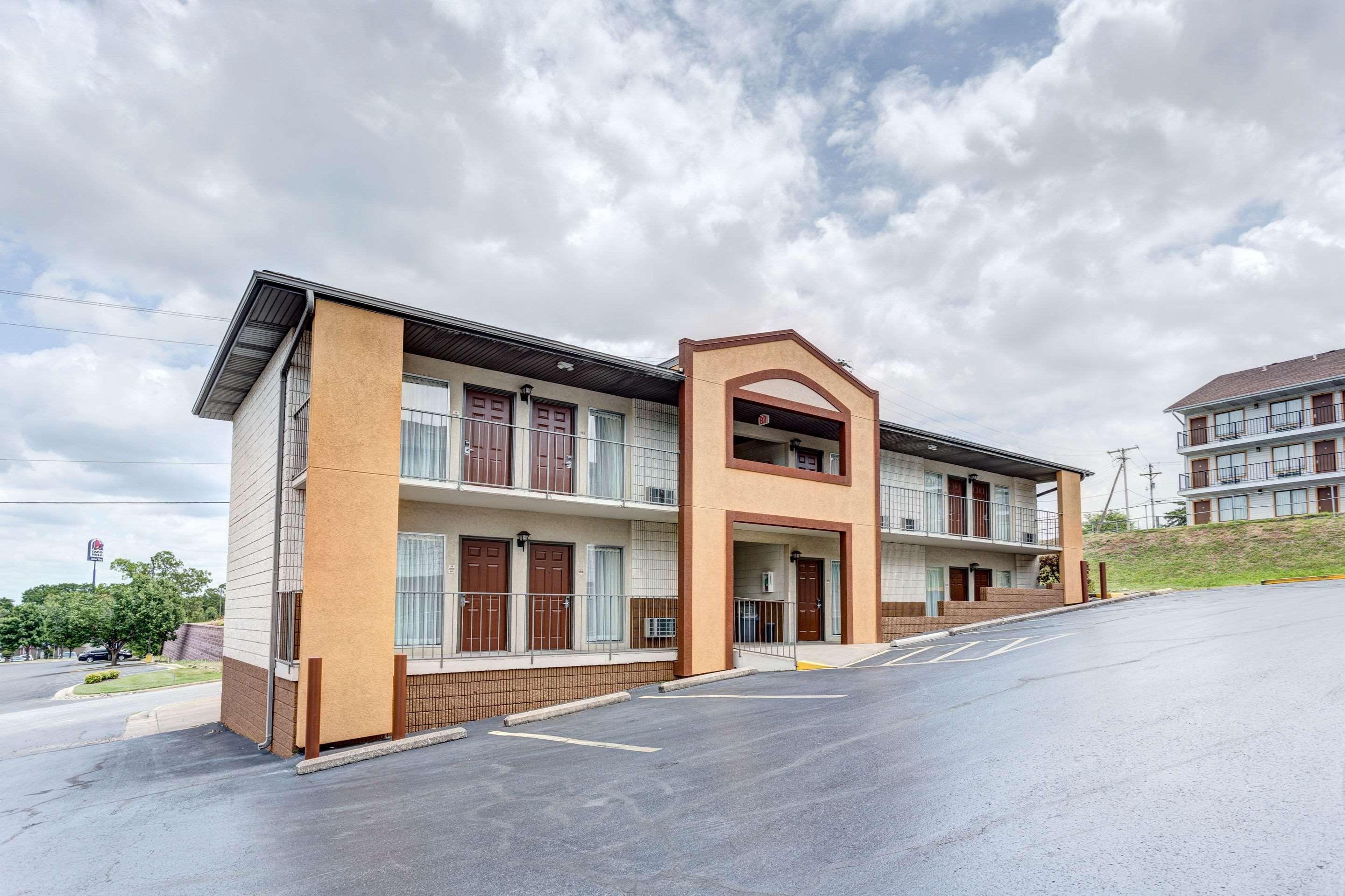 Quality Inn West Branson Exterior foto